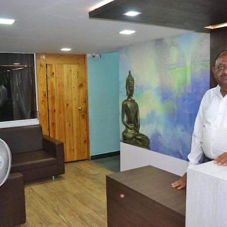 Hotel Maurya Aurangābād Esterno foto