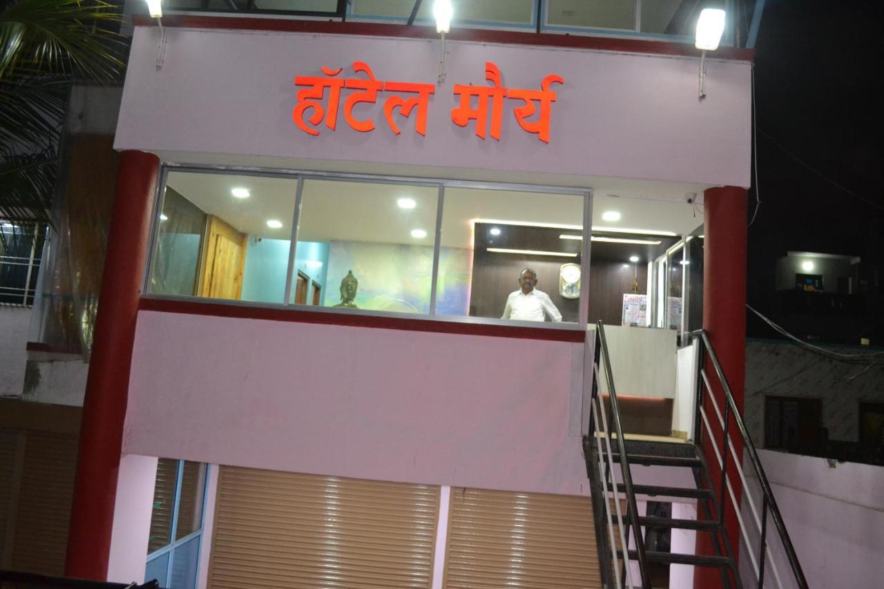 Hotel Maurya Aurangābād Esterno foto