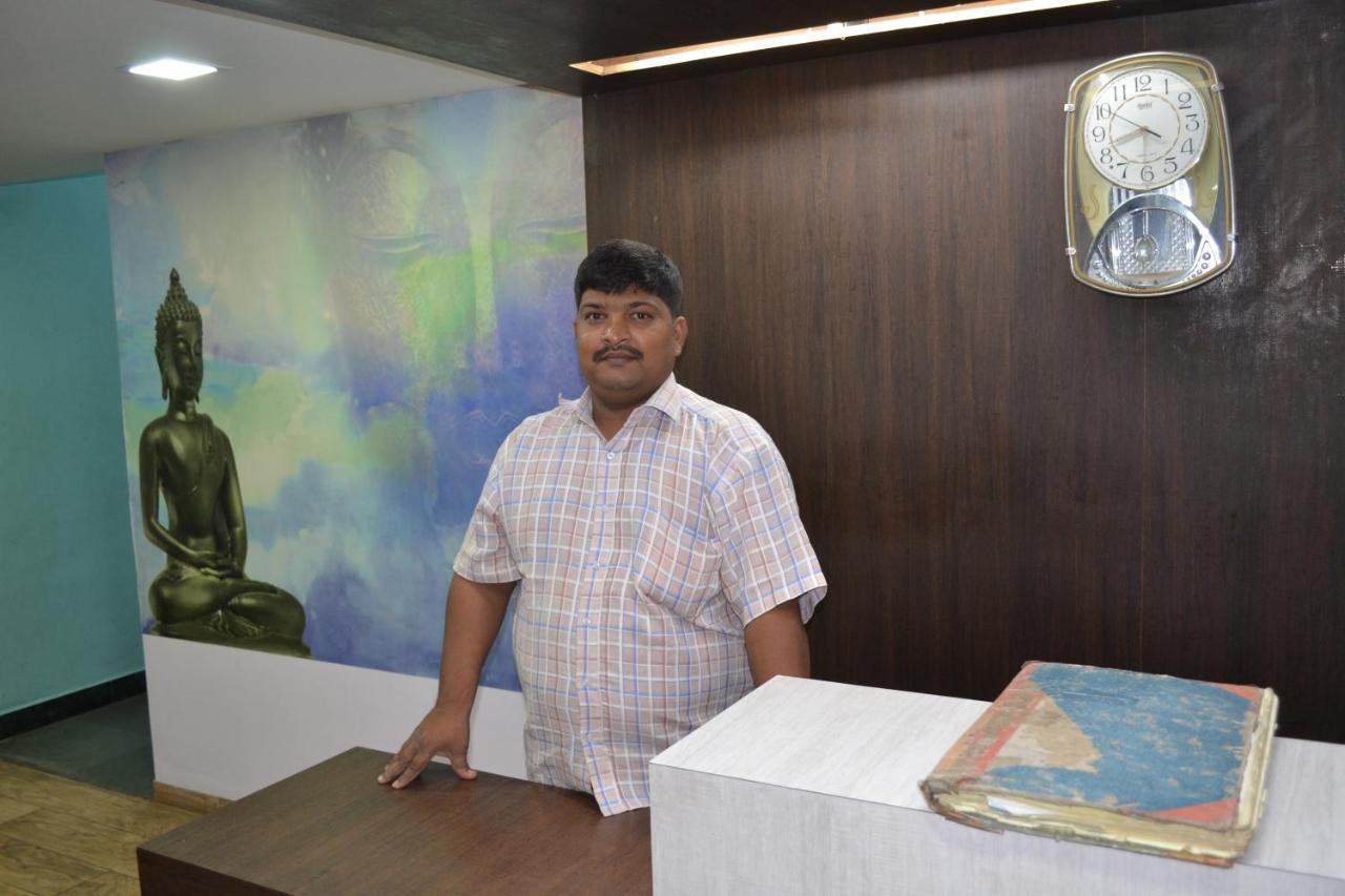 Hotel Maurya Aurangābād Esterno foto